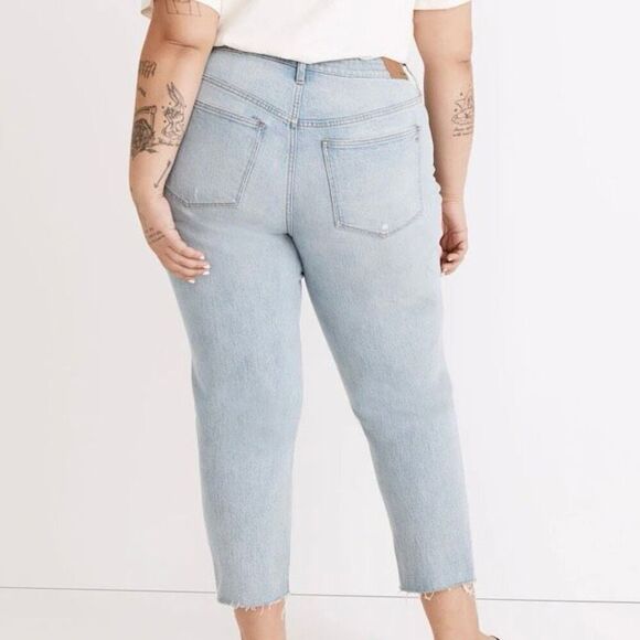 Madewell High Rise Slim Boyjean in Prentice Wash - Picture 4 of 12